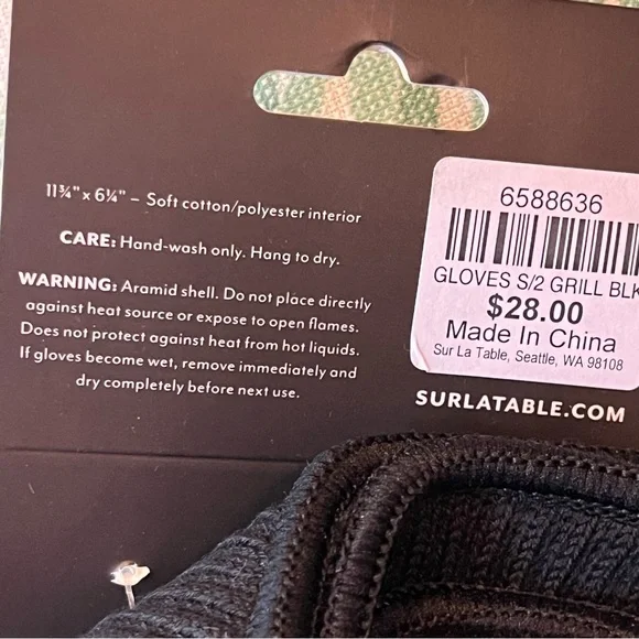 Sur La Table Black and Gray Grill Gloves - Picture 2 of 5